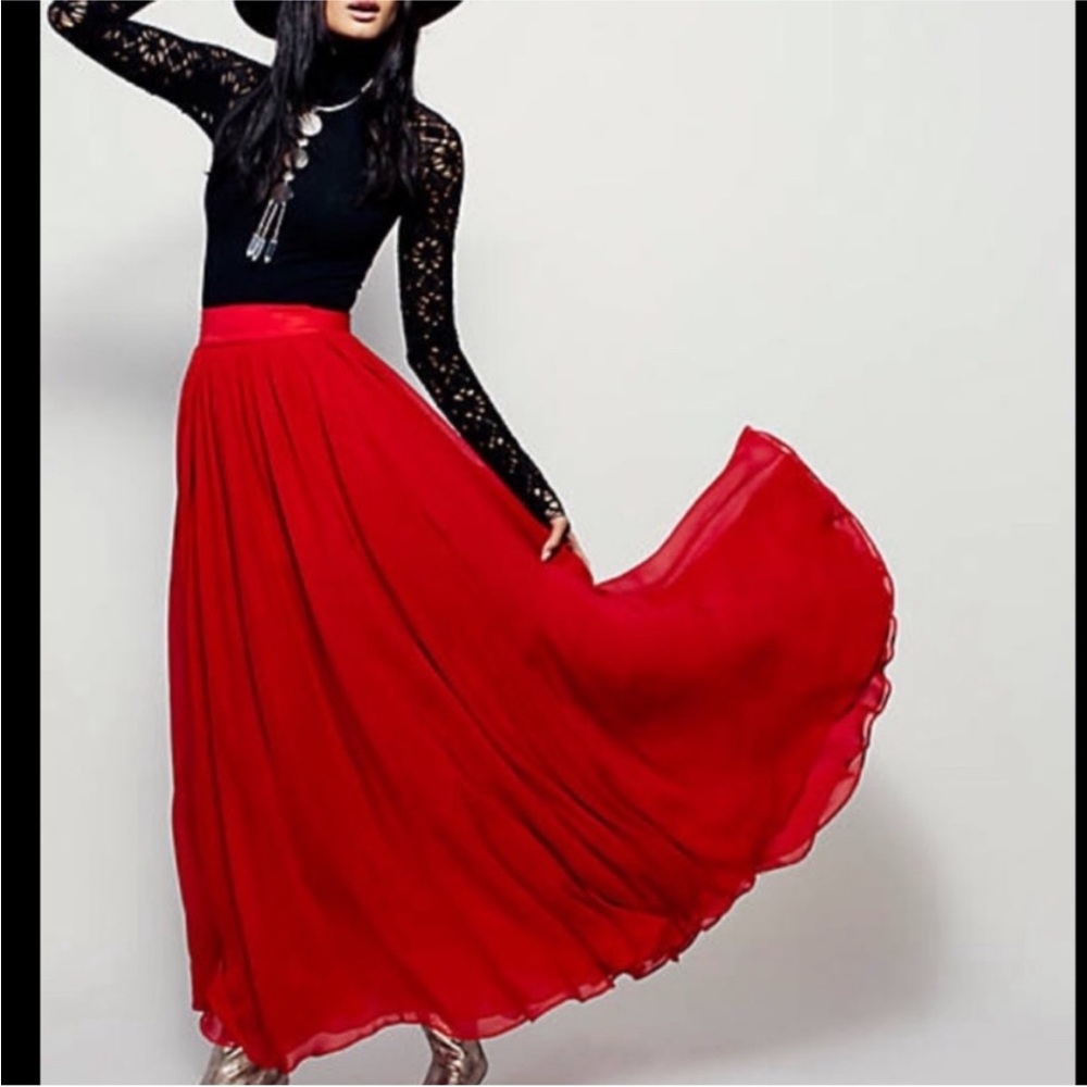 ❤️Free People Hearts Delight Maxi Skirt❤️